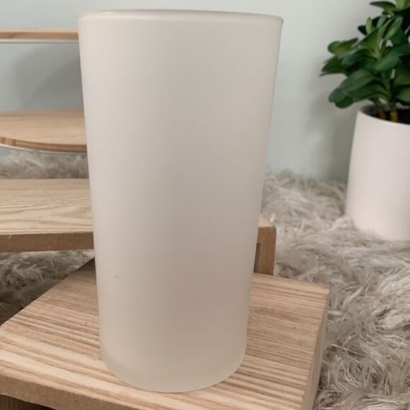 Vintage Set of 3 Christmas Angels Frosted
Glass Tumblers Designed by Fran Taylor - Picture 14 of 17